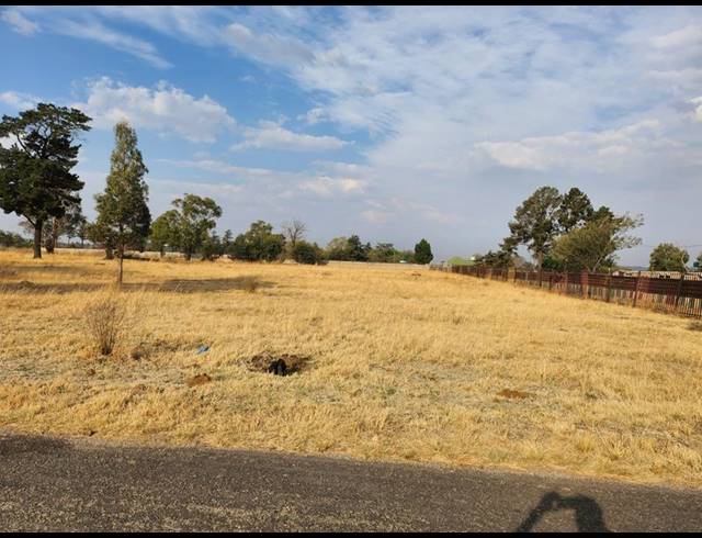 LAND FOR SALE IN WALKERVILLE CENTRAL